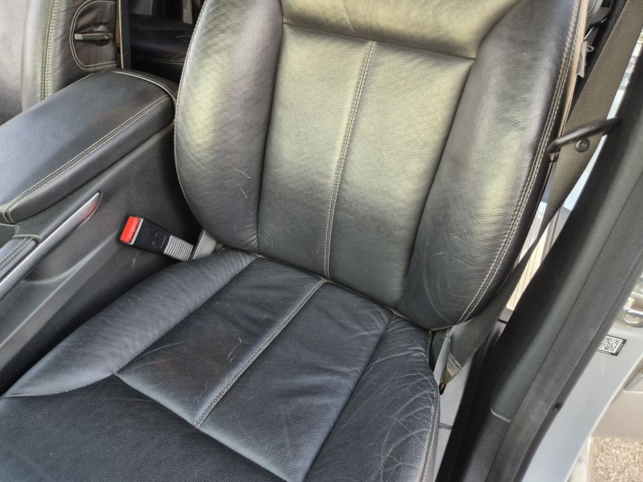 Салон Мерцедес ГЛ Х164 седалки Mercedes GL X164 черен кожен салон