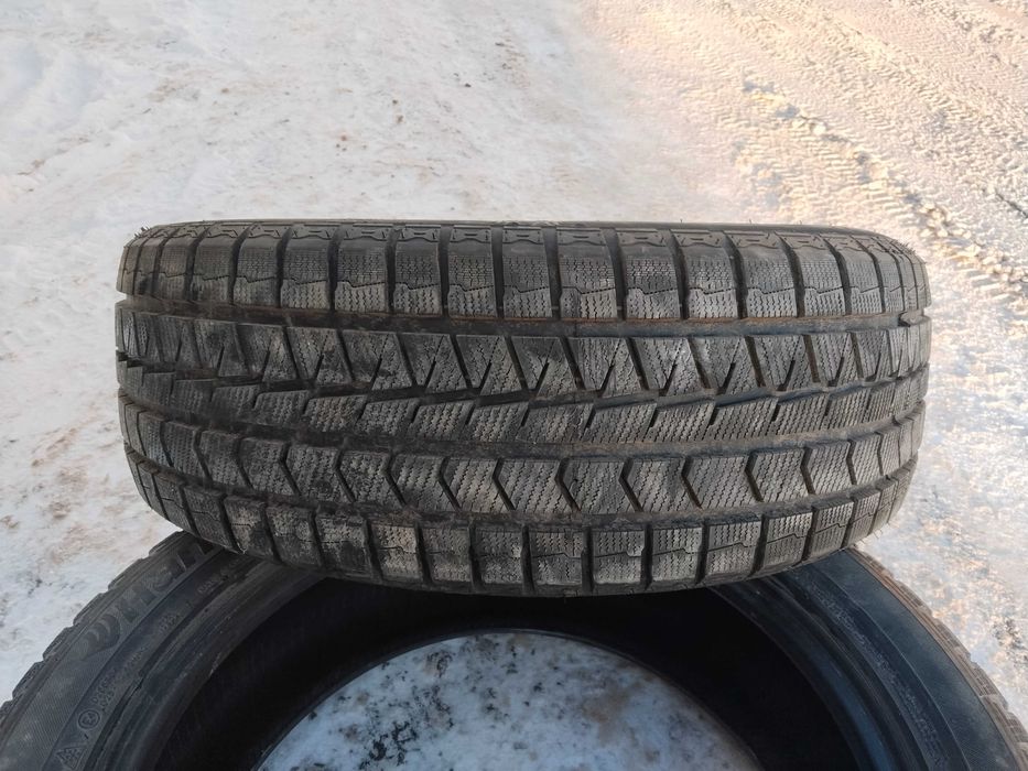 Продам шины 235/55 R 19