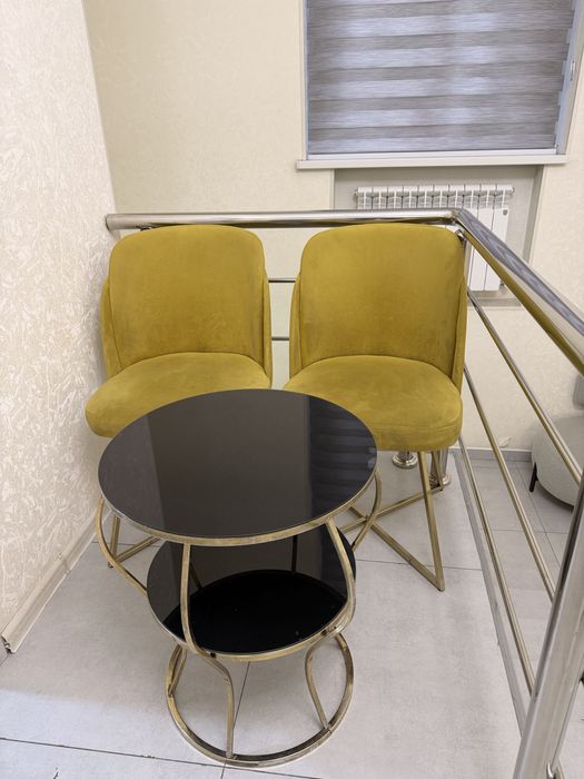 Офисный стол стул сотилади холати яхши