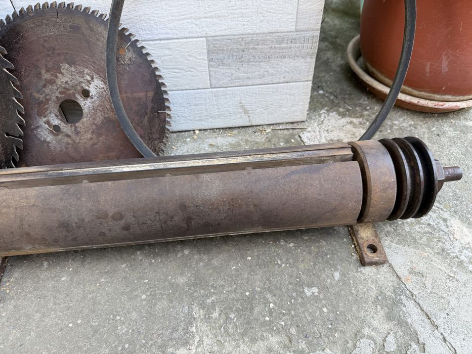 Vand ax de abrig 3 cutite de latime 45 cm tamplarie lemn