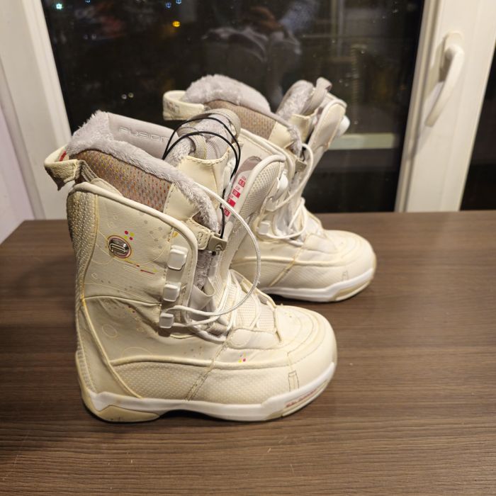 Boots Snowboard Salomon F22 Nr.38EU