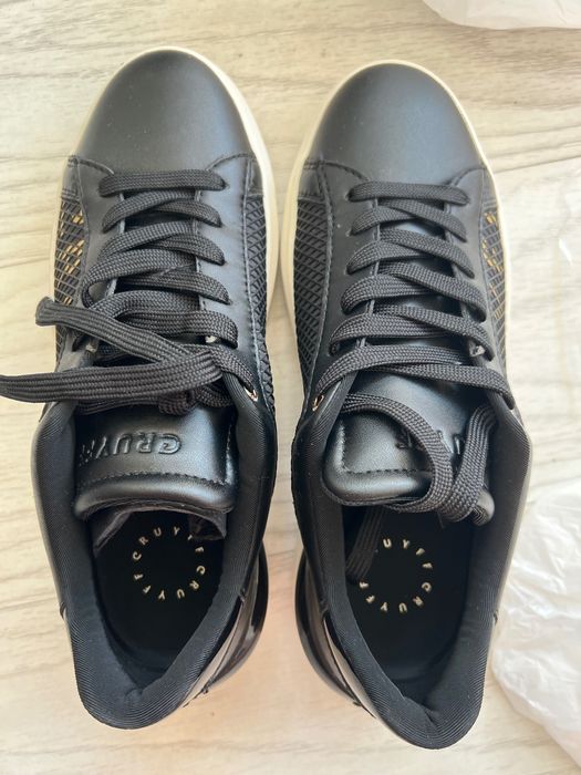 4(5) чифта Маратонки Cruyff 38