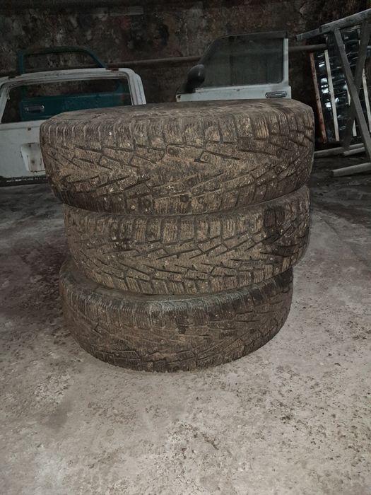 Шины зимние шипы
