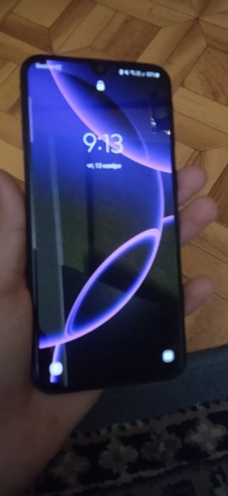 Samsung A40 продам