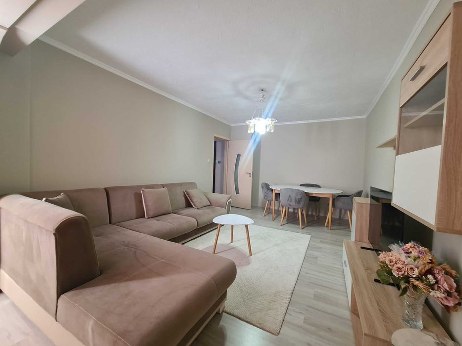 Продава се Двустаен апартамент в Хасково, Каменни - 61 кв.м за 1104 €/кв.м - Снимка #4