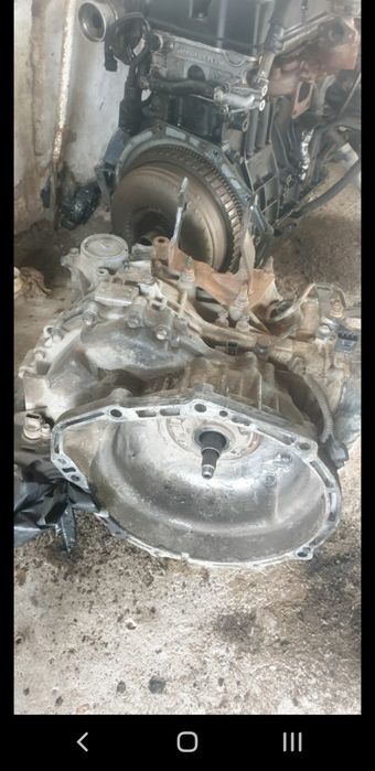 KIA Carnival ga zapchastlar