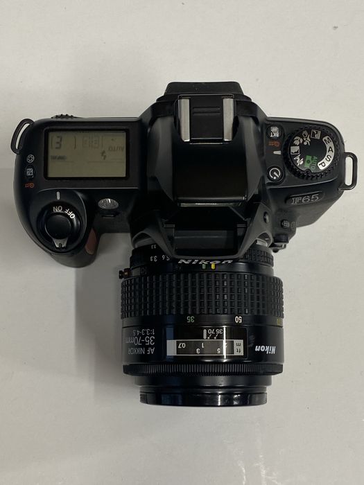 Aparat foto analog Nikon F 65-obiectiv AF Nikkor 35-70 / 80 mm