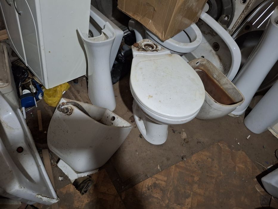 Унитаз б/у 5000т