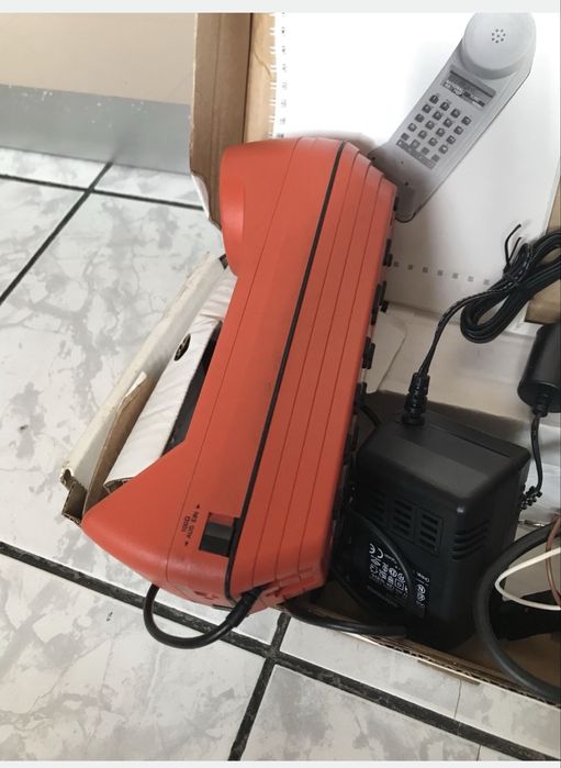 Telefon fix vechi din anii 90