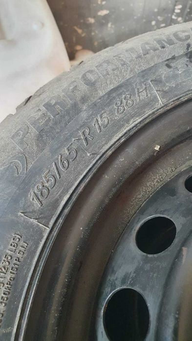 Vand set roti Dacia Logan Dot 2024 folosite maxim 1.000 km
