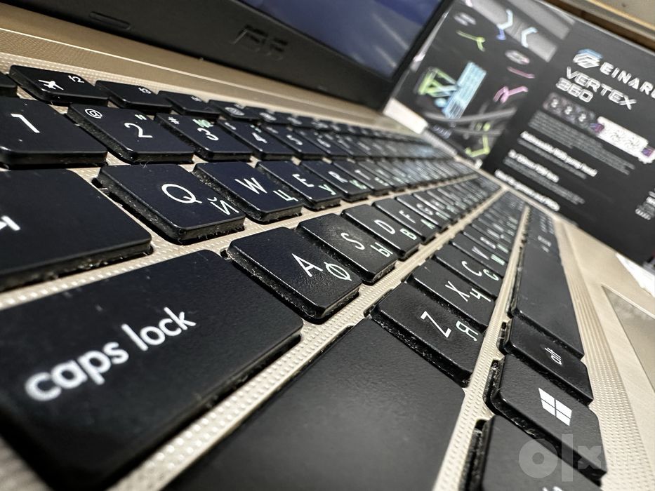 Арзон нархда ноутбук Asus Vivobook i3-7020U 12/128  Geforce MX130(2GB)