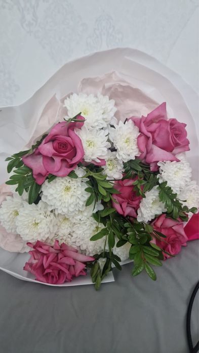 Гүлдер сатылады бүгінгі екеуі 10 мың