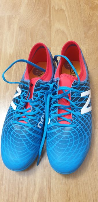 Ghete fotbal  New Balance Tekela, marimea 40