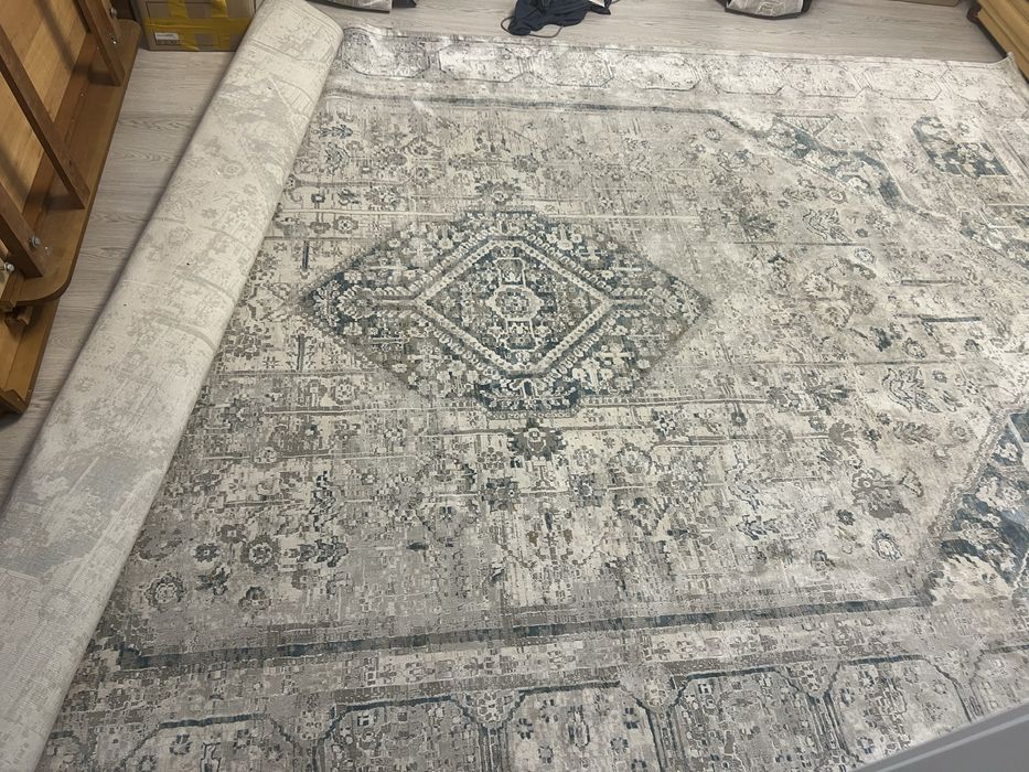 Продам иранский ковёр в зал, гостиную