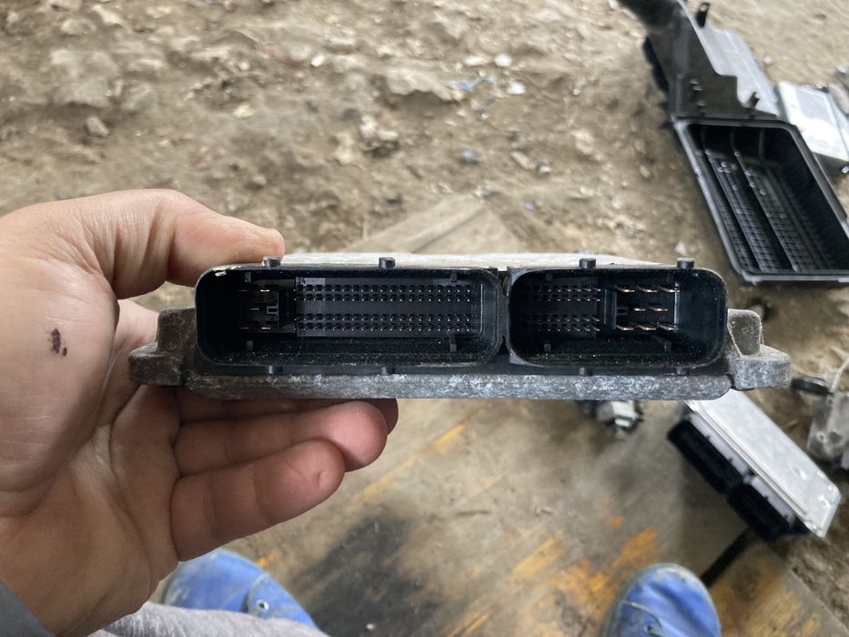 Компютър двигател Голф4 1.6 FSI