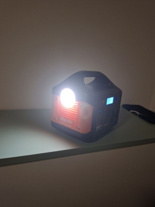 Macht 300W Portable Power Station