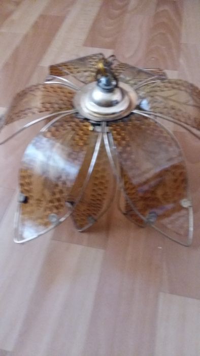 Светильники и лампы