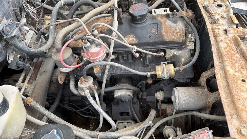 Dezmembrez Renault 18