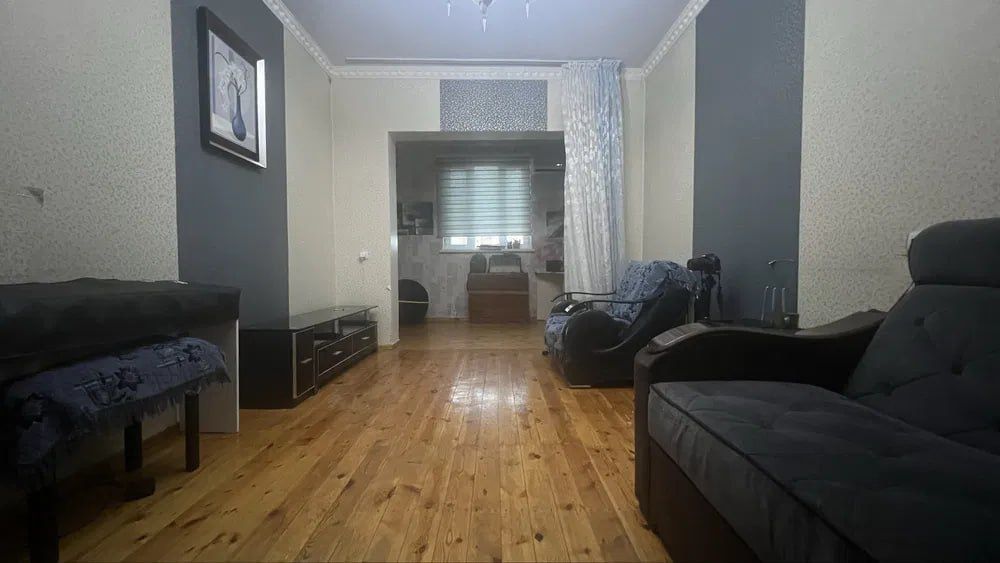 Продается 2-х комнатная квартира в Сергели 8