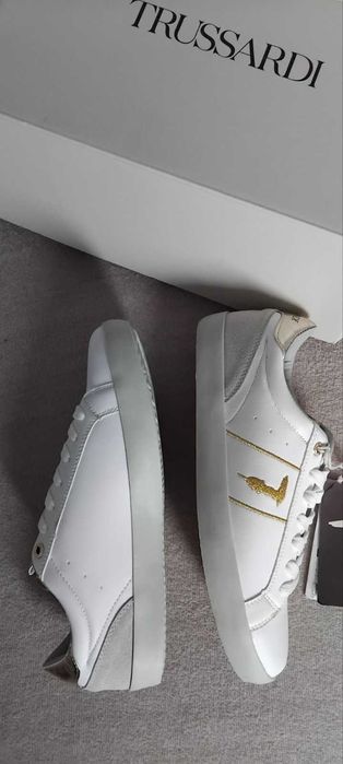 Дамски кецове от линията Trussardi Jeans SNK Ector Emb