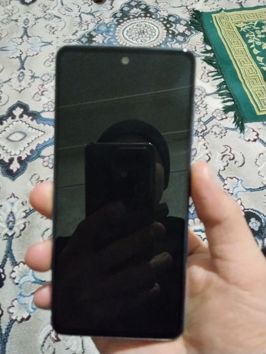 Samsung a52 holati ideal tech narsasi alishmagan