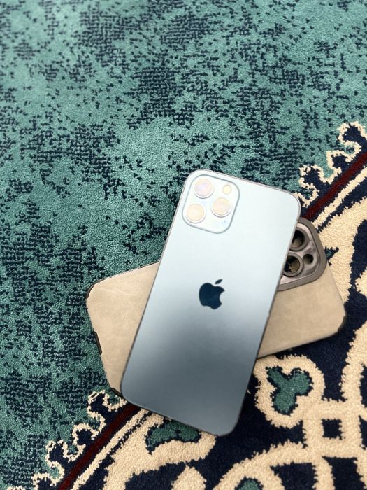 iPhone 12 Pro Max 128 продается  срочно