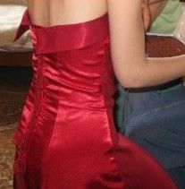 Елегантна бална рокля