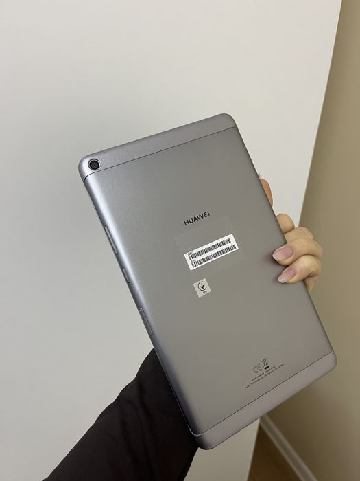 Чисто нов таблет Huawei MediaPad T3
