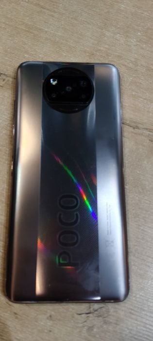 Продается смартфон   Poco