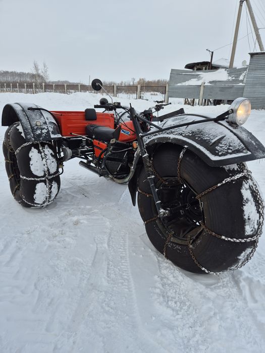 Продам болотоход.