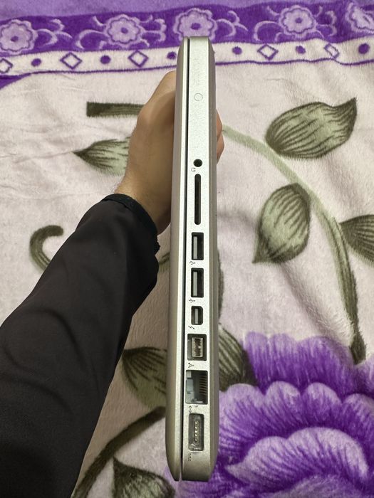 MacBook Pro 13 inch