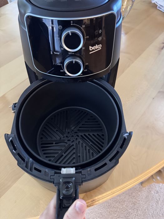Airfryer Beko stare excelenta