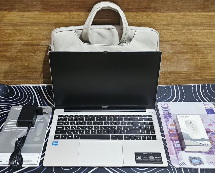 Acer Lite 15 UltraBook 2025!