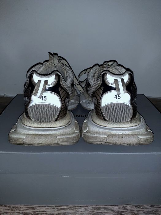 balenciaga 3 xl white gold 45 size