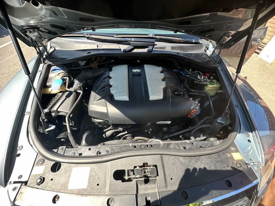 Vand Volkswagen Touareg V6, 3 litri