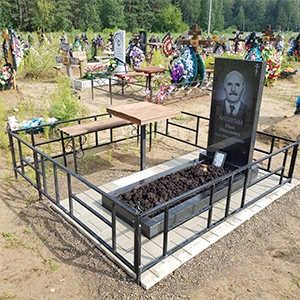 Благоустройство могил и не только