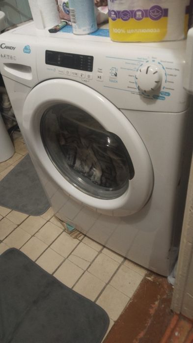 Продам стиральную машину.