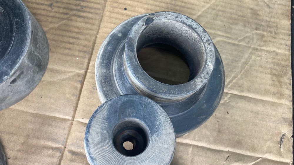 Jeep Grand Cherokee ECU 4.0L6. Подложки 5см