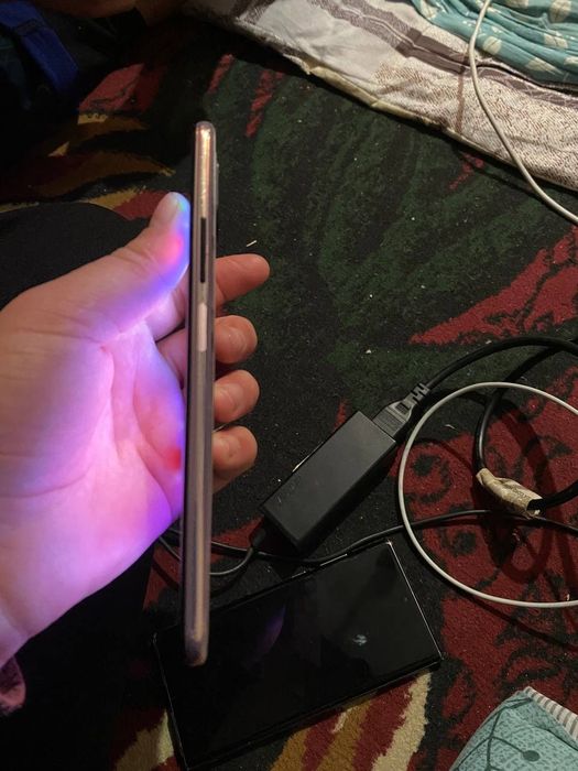 xiaomi 11 LTE sroshna sotiladi tel ozimniki