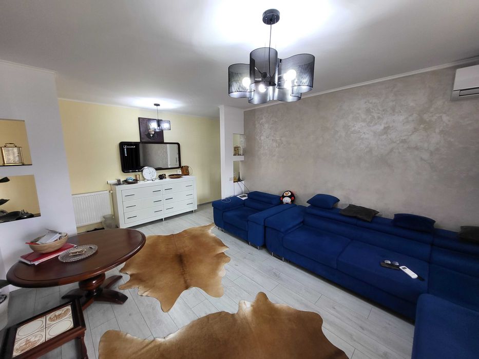 Apartament 3 camere in bloc nou