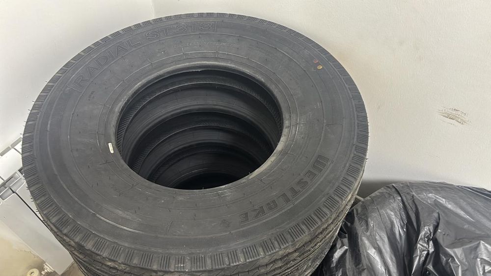 Продам шины на Исузу (Isuzu)