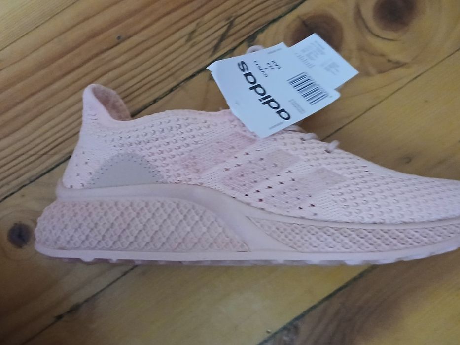 Маратонки ADIDAS
