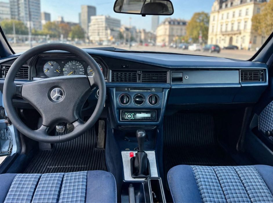 Mercedes benz 190