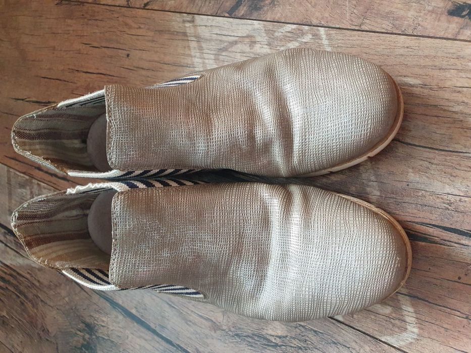 Дамски преходни обувки