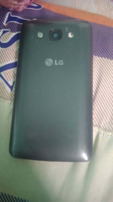 LG нерабочий на запчасти