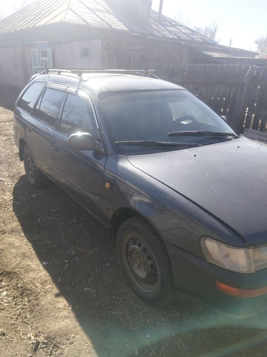 Продам Тойота королла универсал с прицепом