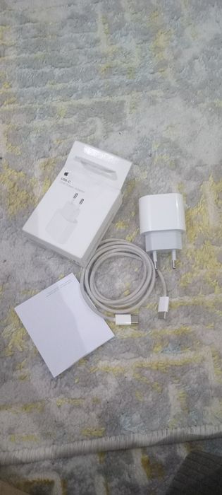 Зарядка для iPhone  тайпси