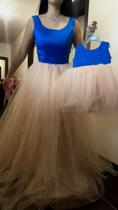 Официални рокли за майка и дъщеря