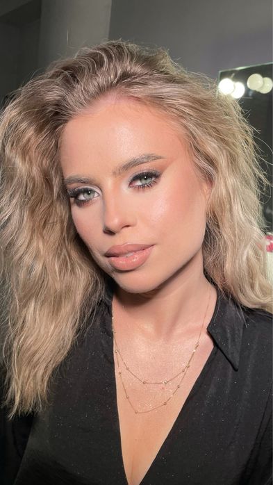 Machiaj profesional constanta!