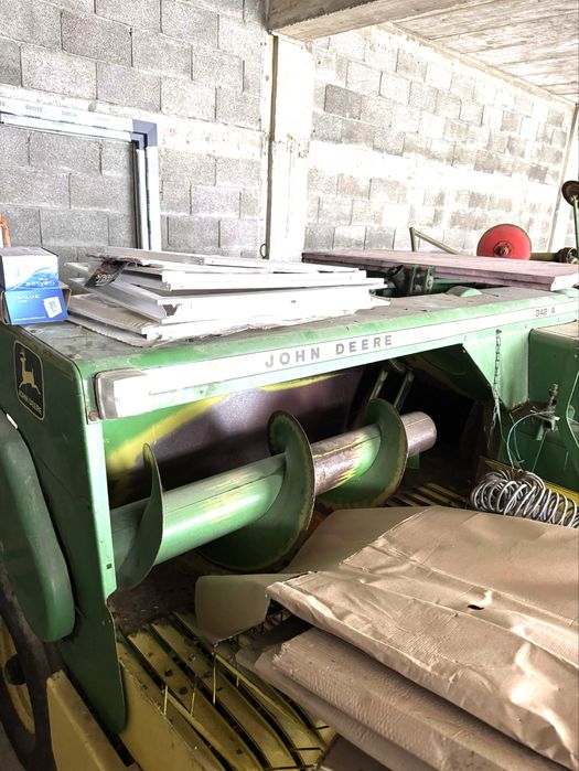 Presă de balotat JOHN DEERE 342 A